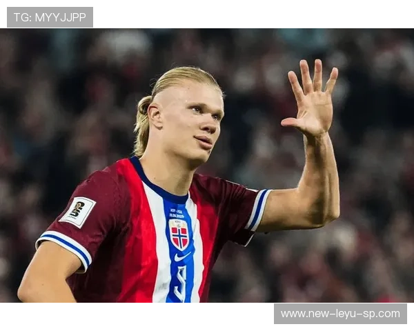 世界杯哈兰德胸部停球转身劲射洞穿球网